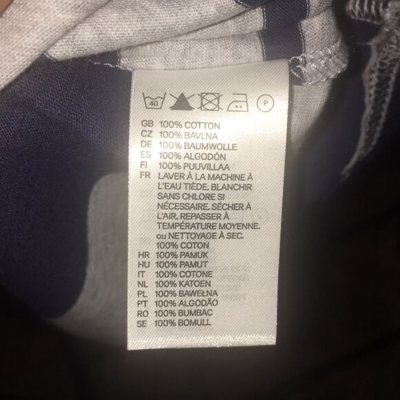 H&M Navy & Gray Crop Top - Picture 5 of 8